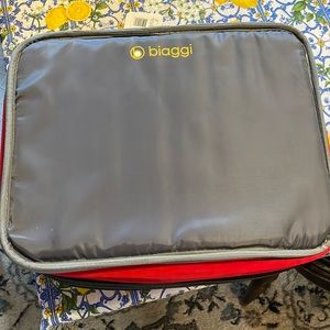 Biaggi ZipSak luggage - 27” red - NWT